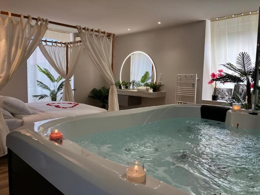 Jungle Secret Spa Nuit Insolite Giromagny Экстерьер фото